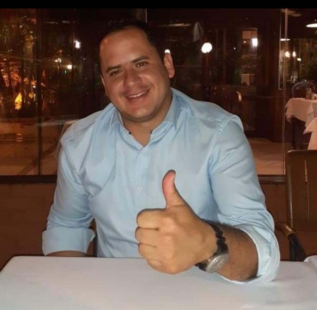 Oscar Meza buscará ocupar sillón de la intendencia de CDE Radio Positiva Oscar Meza buscará ocupar sillón de la intendencia de CDE Radio Positiva